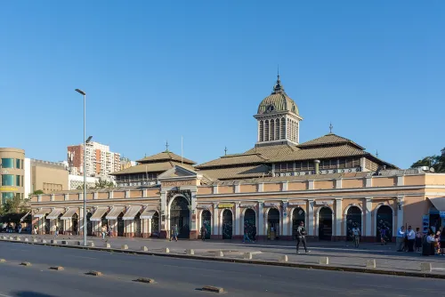 mercado-central-de-santiago，位于 圣地亚哥，自助步行游的第 2 个景点