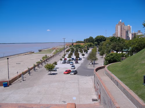 Parque de España en Rosario, parada 6 de la visita a pie autoguiada