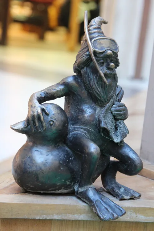 Wroclaw Dwarfs, stop 3 on the self-guided walking tour