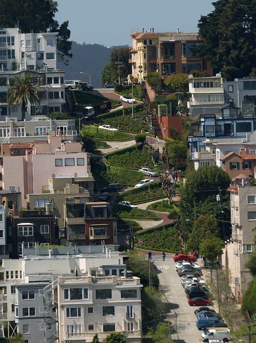 Lombard Street i San Francisco, stop 2 på den selvguidede vandretur