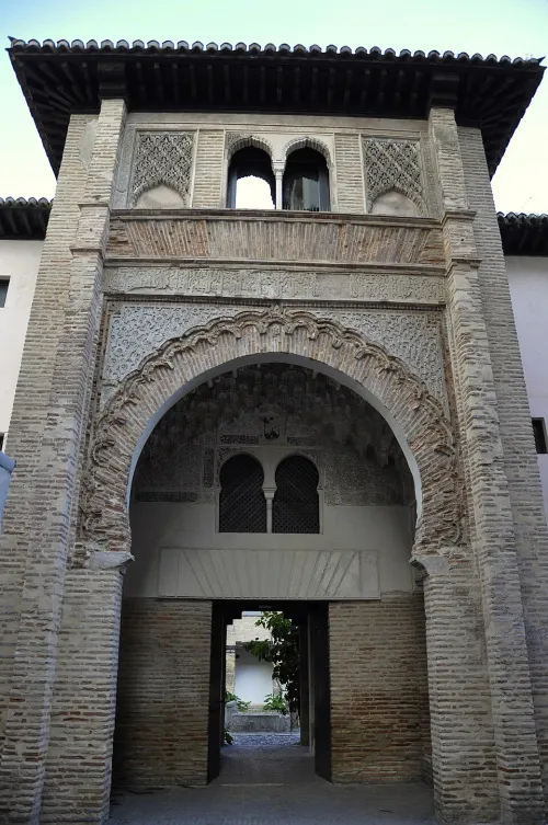 Corral del Carbón, Granada