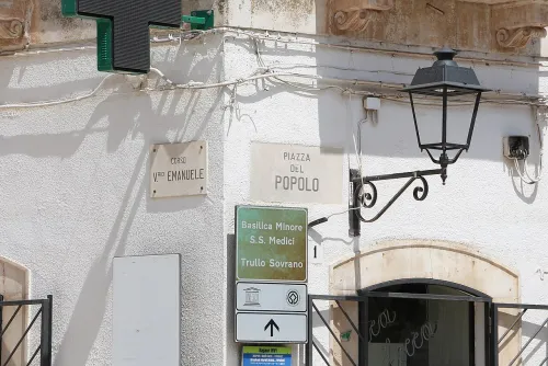 Piazza del Popolo in Alberobello, stop 4 on the self-guided walking tour