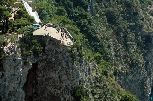 Belvedere Cannone in Capri, stop 5 on the self-guided walking tour