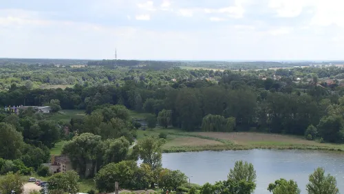 Lake Jelonek in Gniezno, stop 2 on the self-guided walking tour