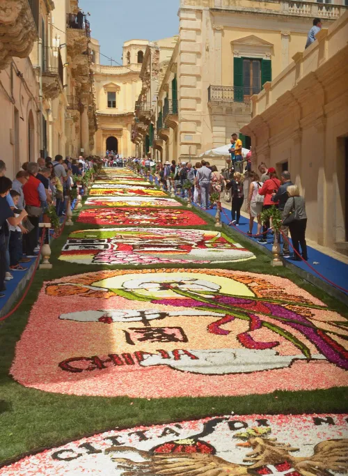 Via Corrado Nicolaci in Noto, stop 7 on the self-guided walking tour