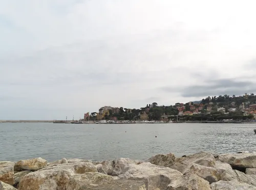 Lungomare Vittorio Veneto in Rapallo, stop 3 on the self-guided walking tour