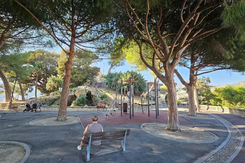 Giardini Regina Elena in Sanremo, stop 5 on the self-guided walking tour