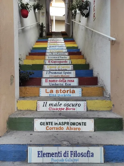 Scala Letteraria in Tropea, stop 4 on the self-guided walking tour